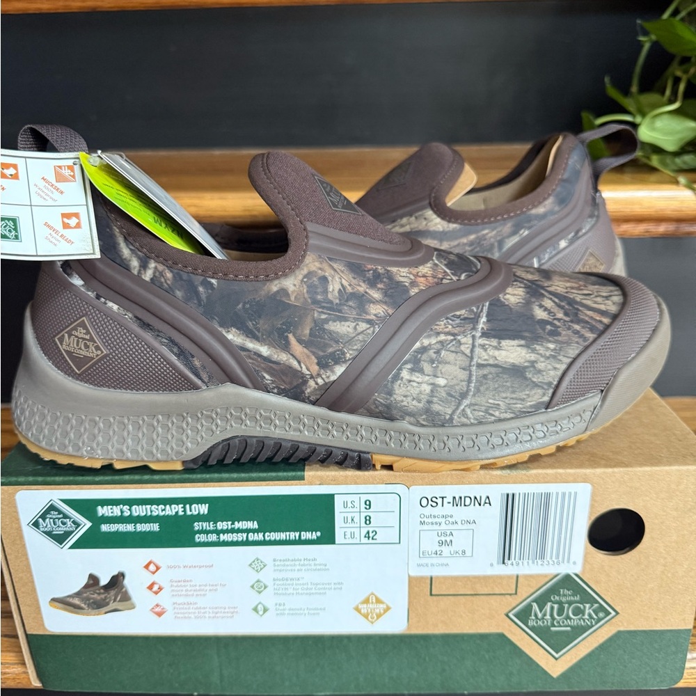 Muck Men's Outscape Low Camo Shoes